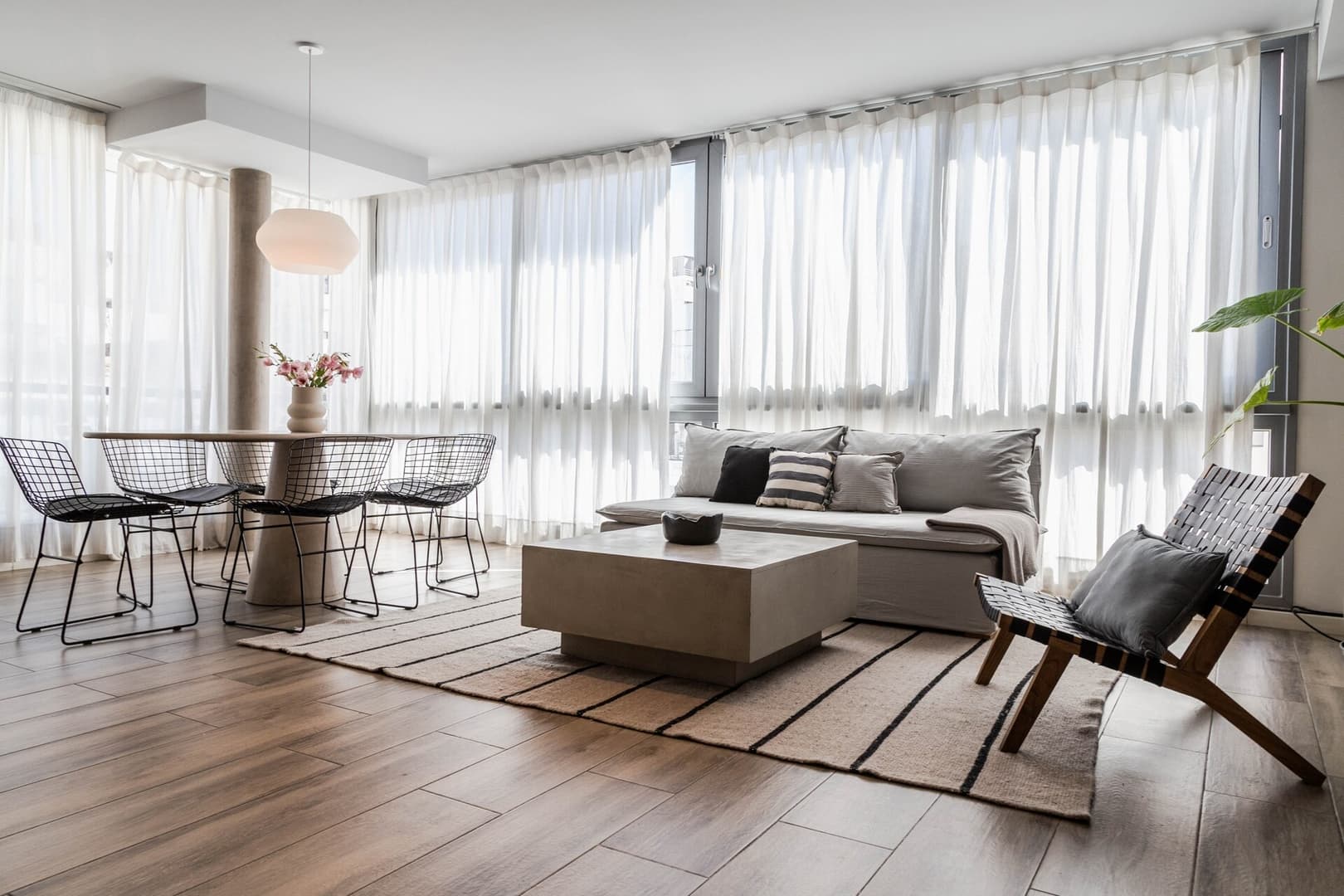 Recoleta | Luxe Duplex | Pool Near El Ateneo